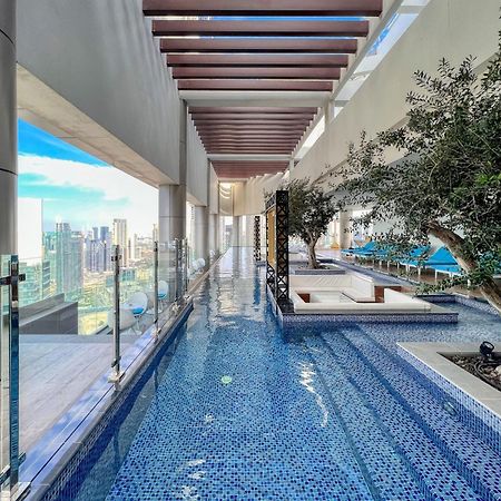 Highest Infinity Pool In Downtown Dubai Apartment Exterior foto