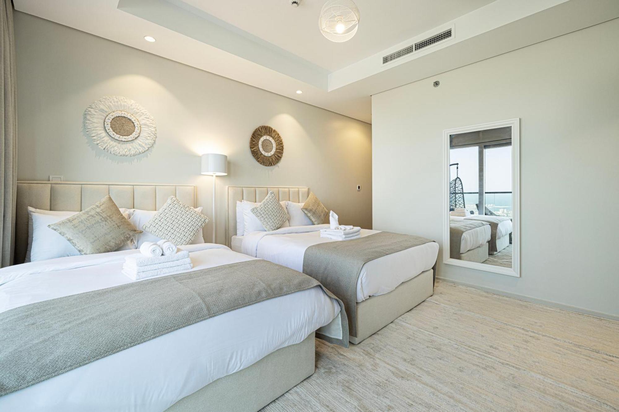 Highest Infinity Pool In Downtown Dubai Apartment Exterior foto