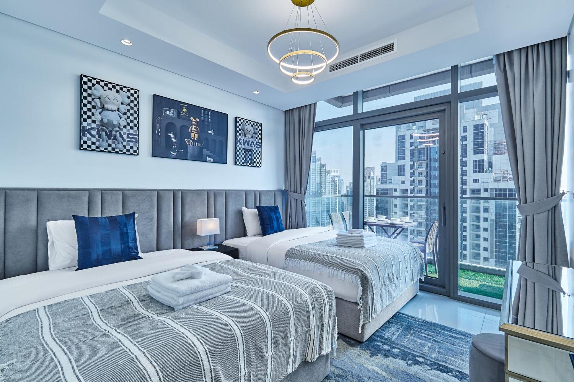 Highest Infinity Pool In Downtown Dubai Apartment Exterior foto