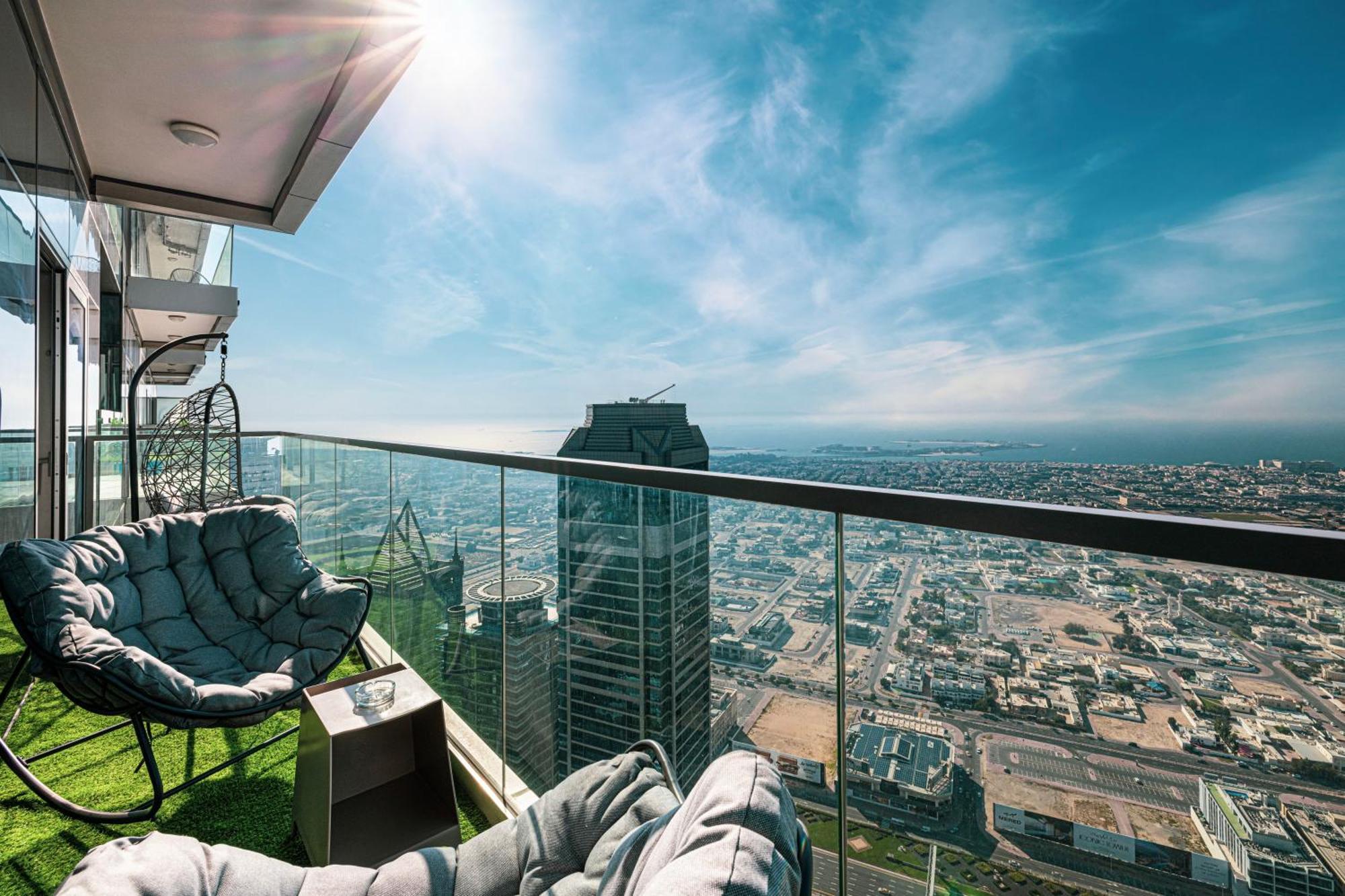 Highest Infinity Pool In Downtown Dubai Apartment Exterior foto