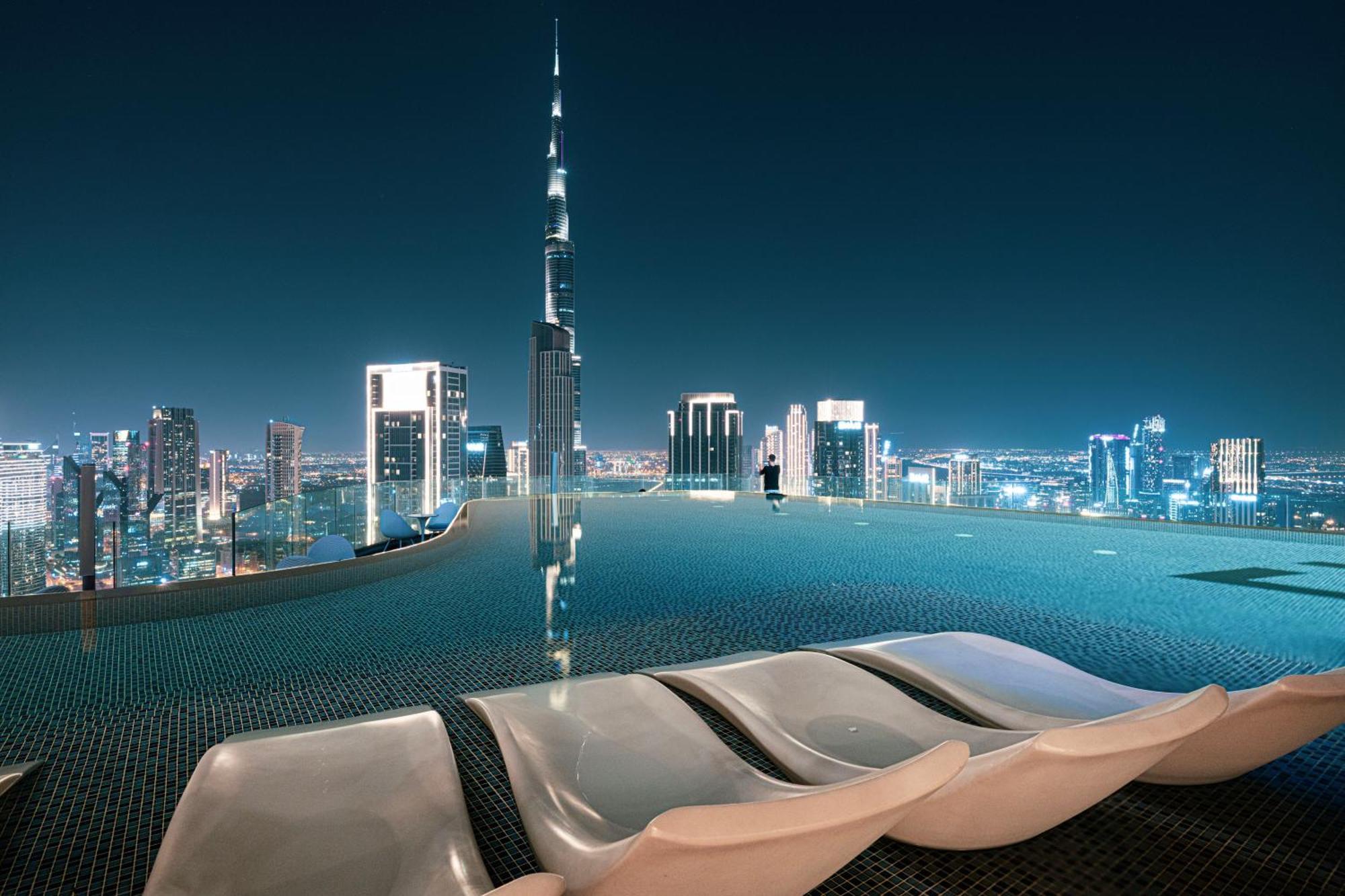 Highest Infinity Pool In Downtown Dubai Apartment Exterior foto
